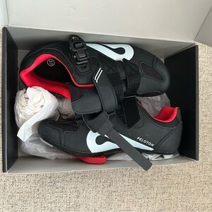 Peloton cycling shoes, brand new